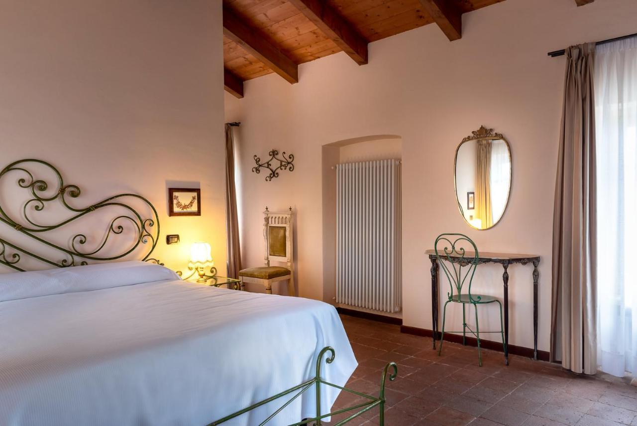 Agriturismo San Martino Clavesana Exteriér fotografie