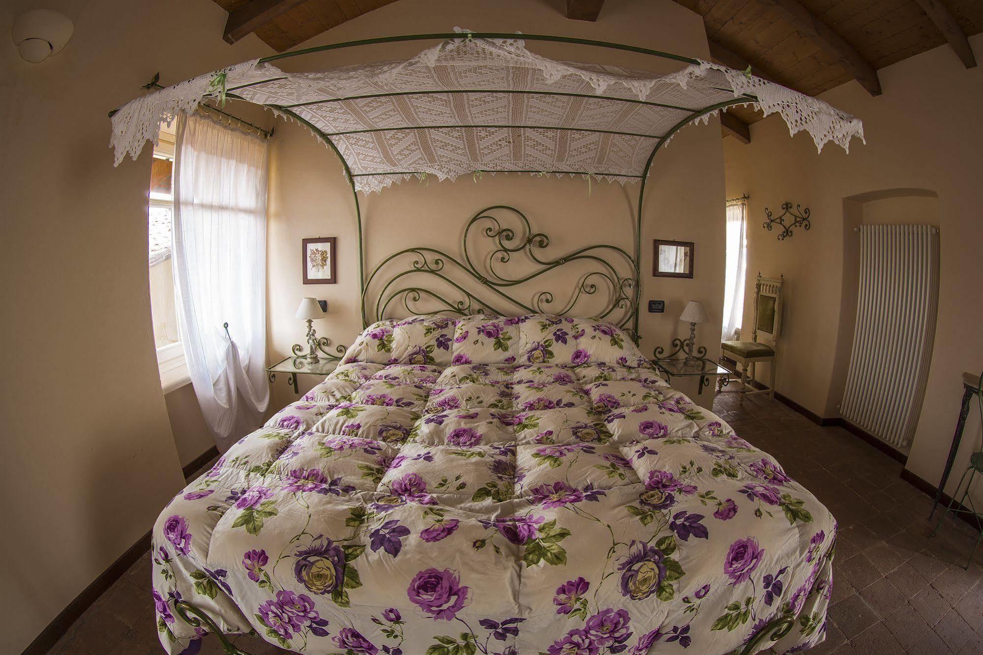 Agriturismo San Martino Clavesana Exteriér fotografie