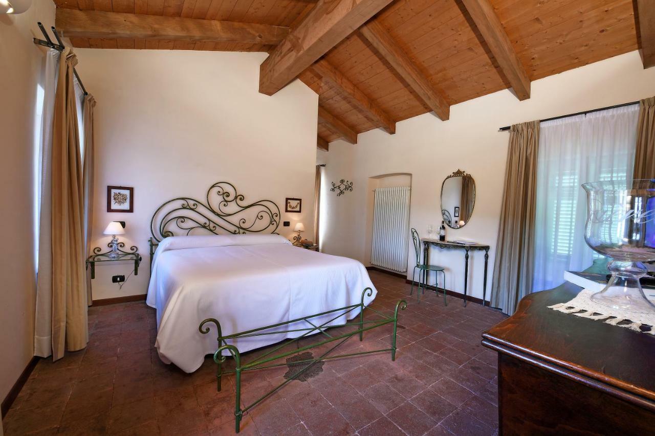 Agriturismo San Martino Clavesana Exteriér fotografie